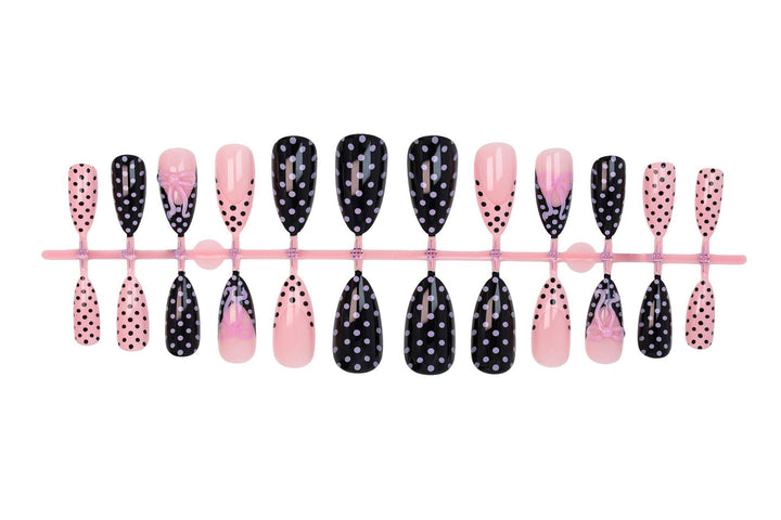 Artifical nails set Stornfield