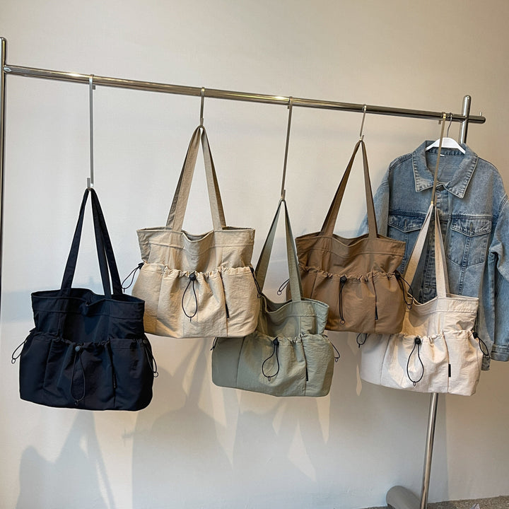 Practical everyday handbag with drawstring Stornfield