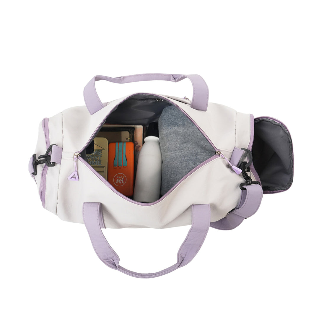 Sporty Travel Bag With Sturdy Shoulder Strap Stornfield