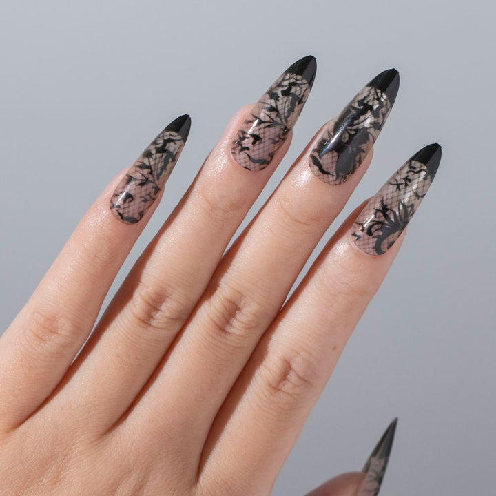 Decorative Press-On Nail Tips Stornfield