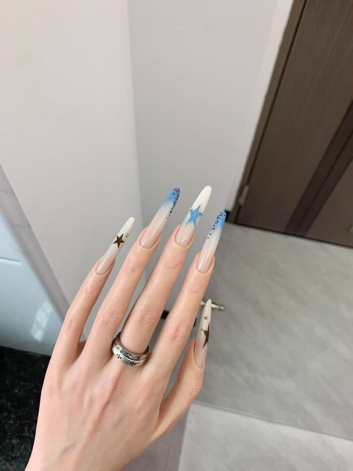 Star Accented Stiletto Nail Art Extensions