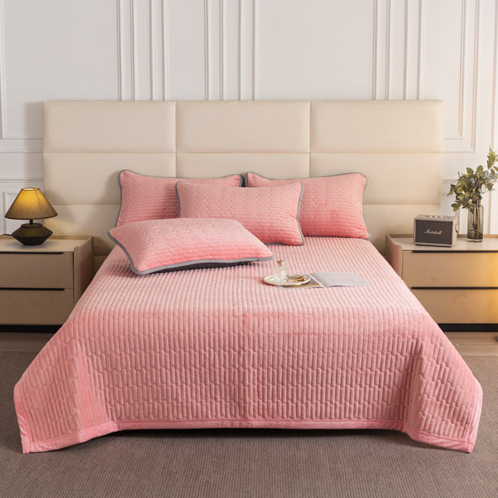 Playful Cartoon-Themed Bedspread Set
