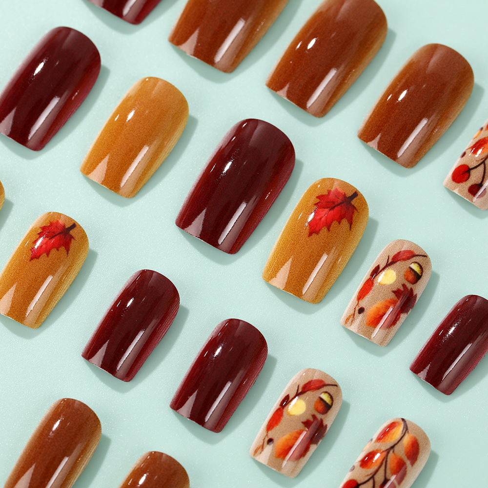 Artificial Nail Set with Natural Autumn Design Stornfield