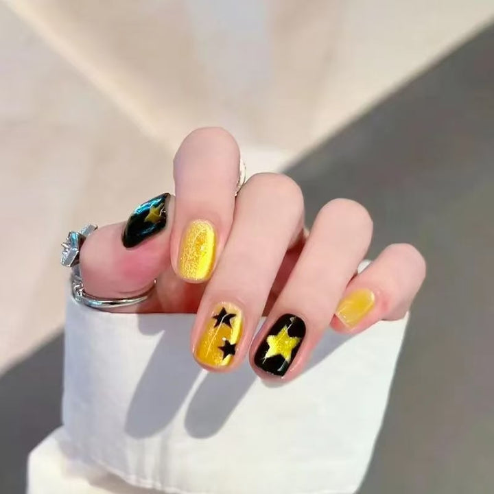 Artistic Press-On Nail Art Design Set Stornfield