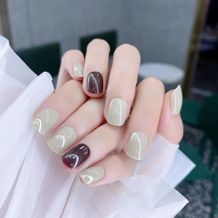 Elegant Press-On Nail Set Stornfield