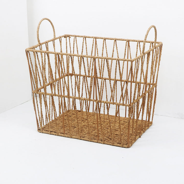 Decorative storage basket made of woven natural material Stornfield
