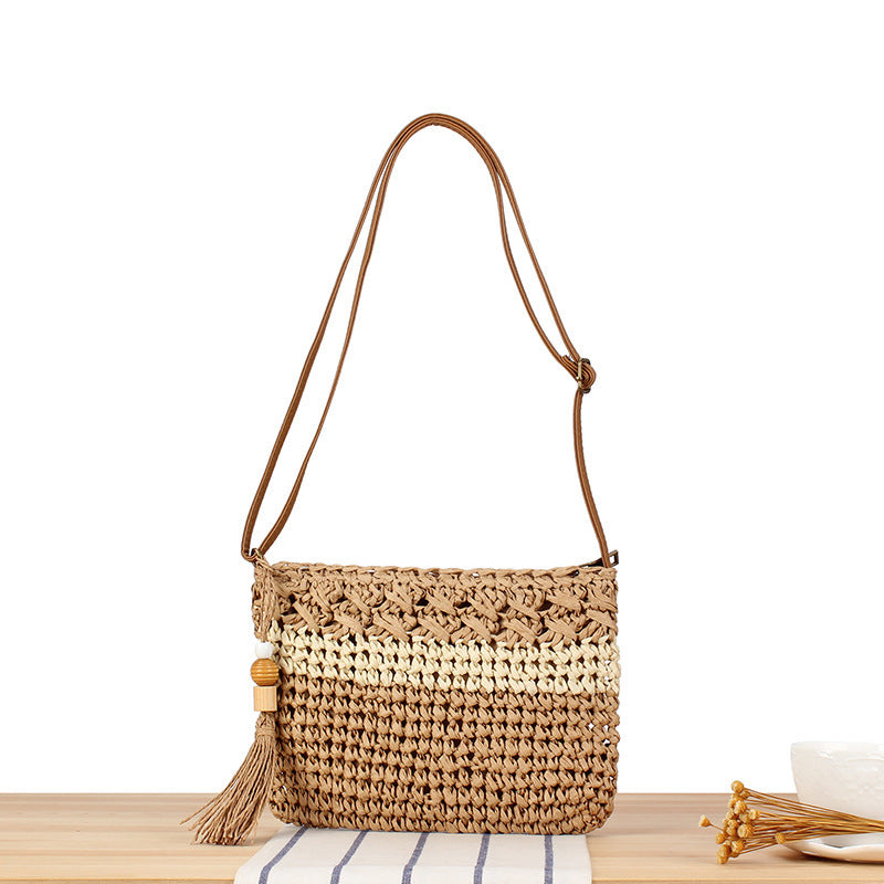 Practical Crossbody Bag Made of Braided Natural Material Stornfield