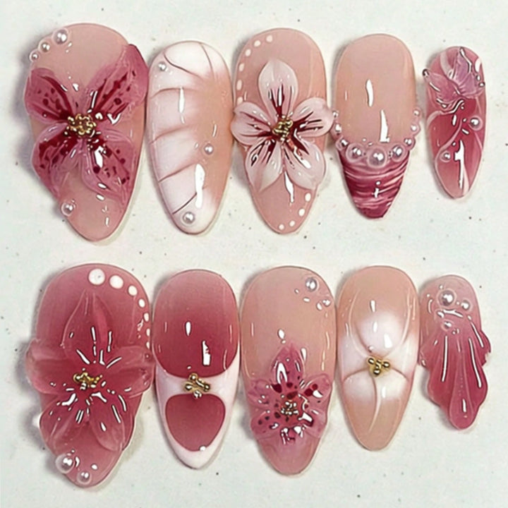 Floral Decorative Press-On Nail Art Kit Stornfield