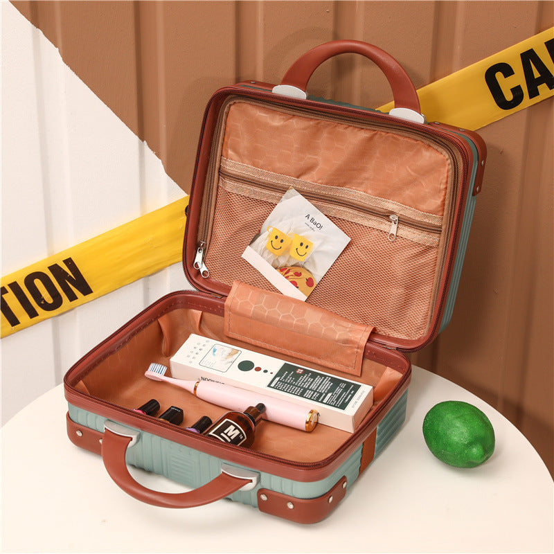 Premium Hard Shell Travel Case Stornfield