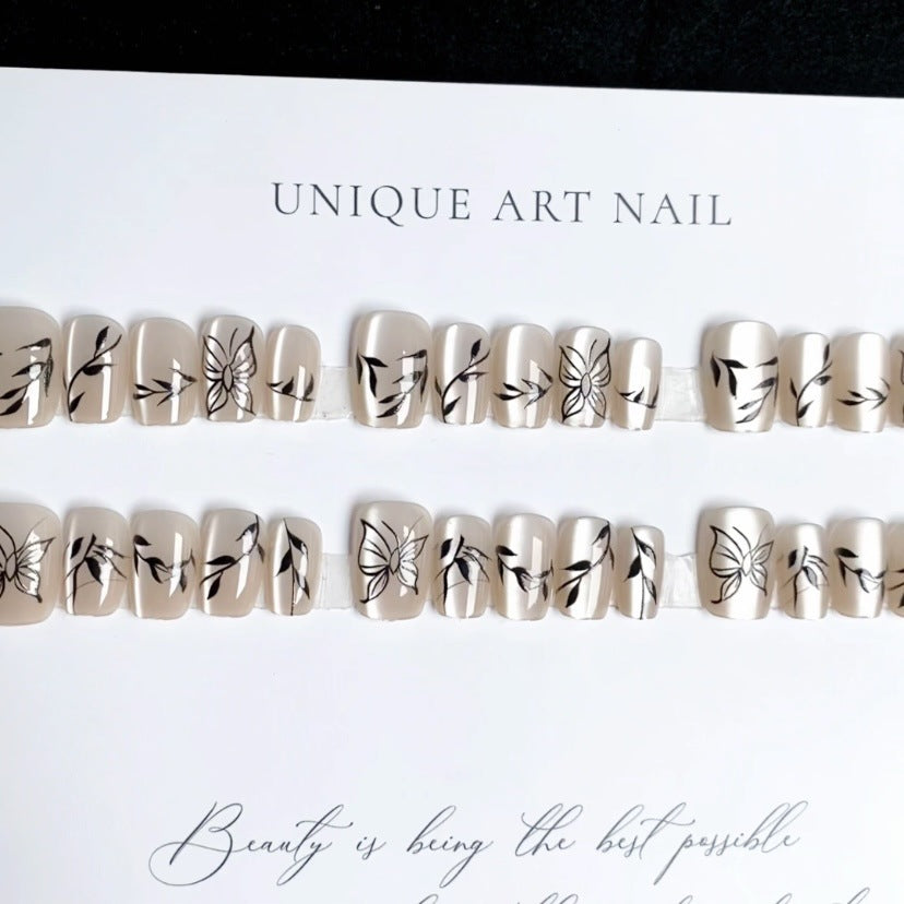Artistic Floral Print Press-On Nail Set