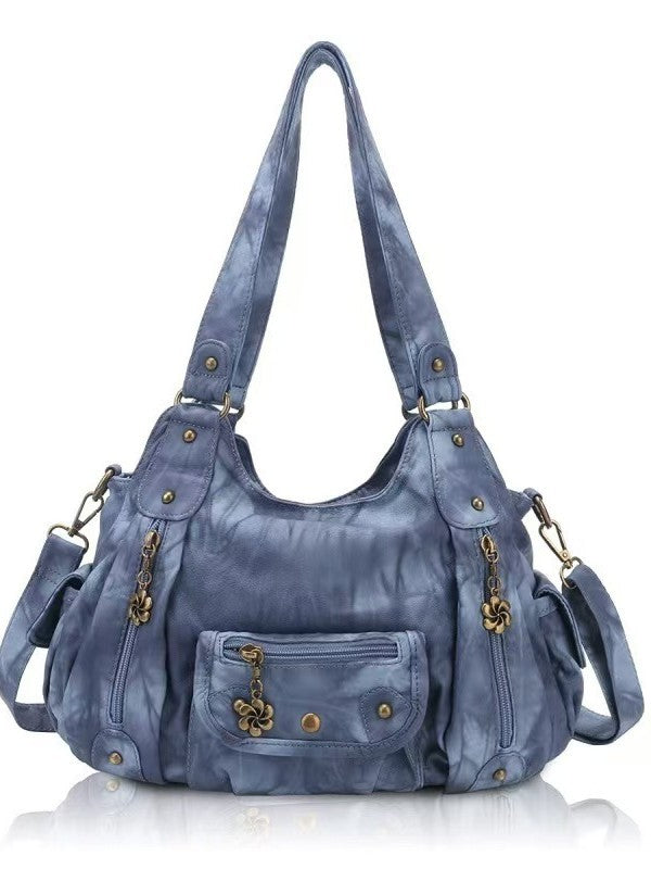 Fashionable shoulder bag with elegant details Stornfield