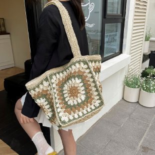 Handcrafted Beach Bag in Geometric Design Stornfield