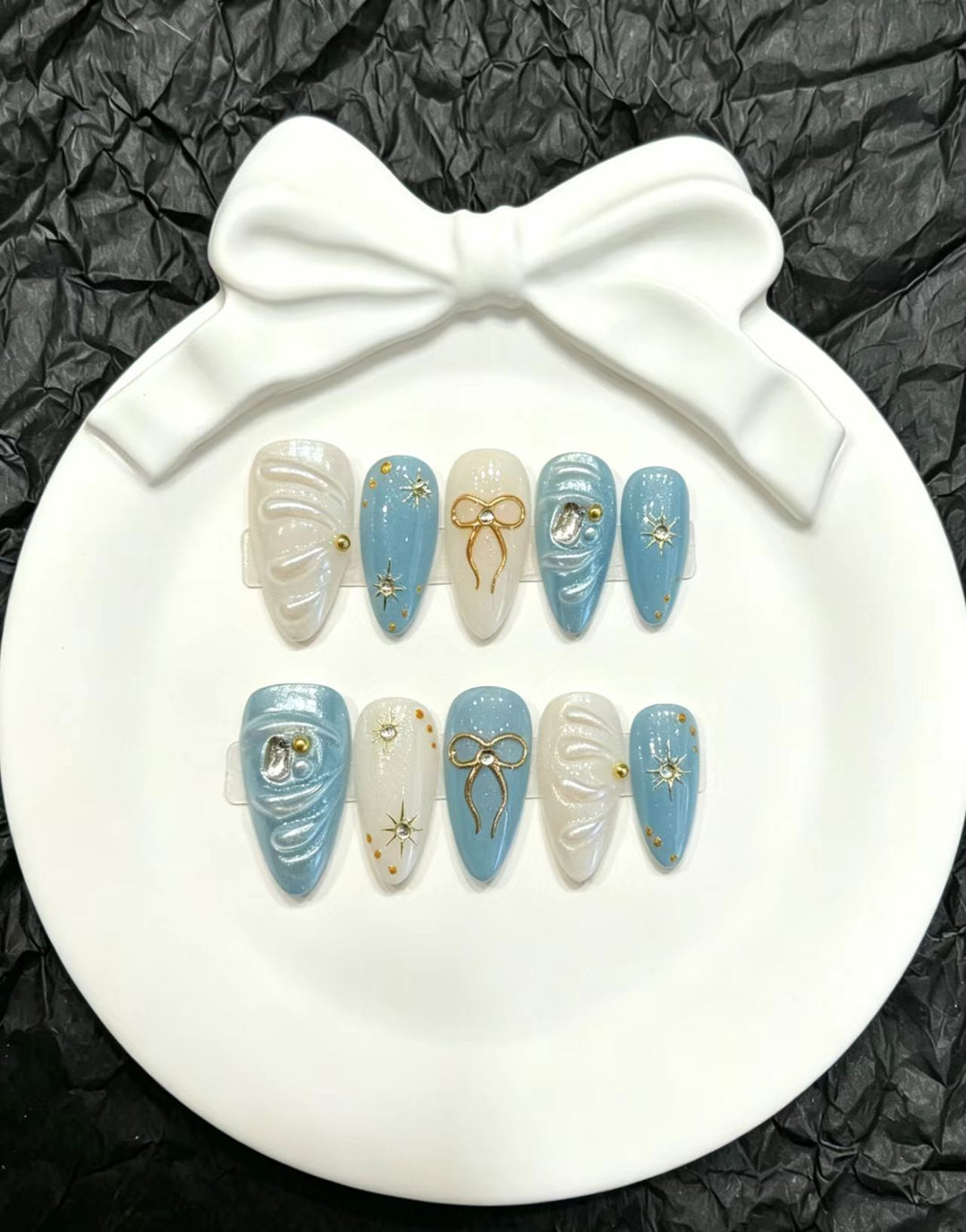 Decorative Press-On Nail Art Set with Floral and Whimsical Designs