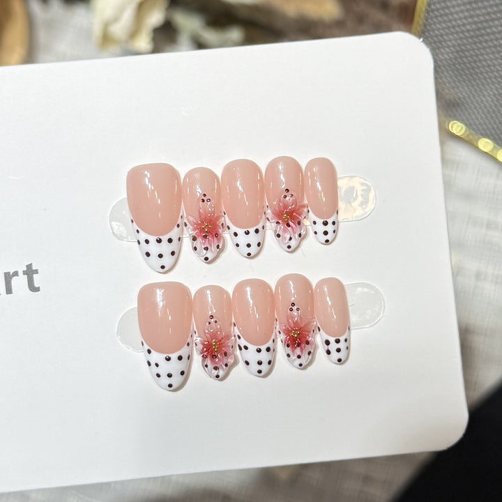 Elegant Printed Press-On Nail Set
