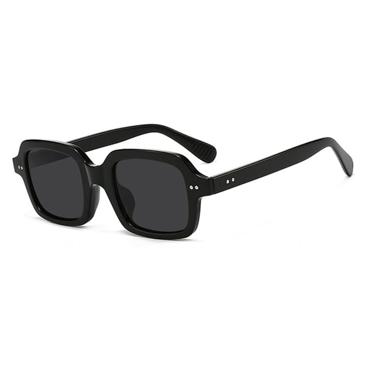 Ladies modern square sunglasses with wide frame and elegant design Stornfield