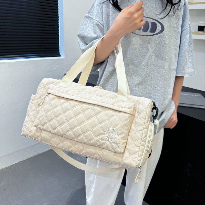 Sporty Weekend Bag With High-Quality Lining Stornfield