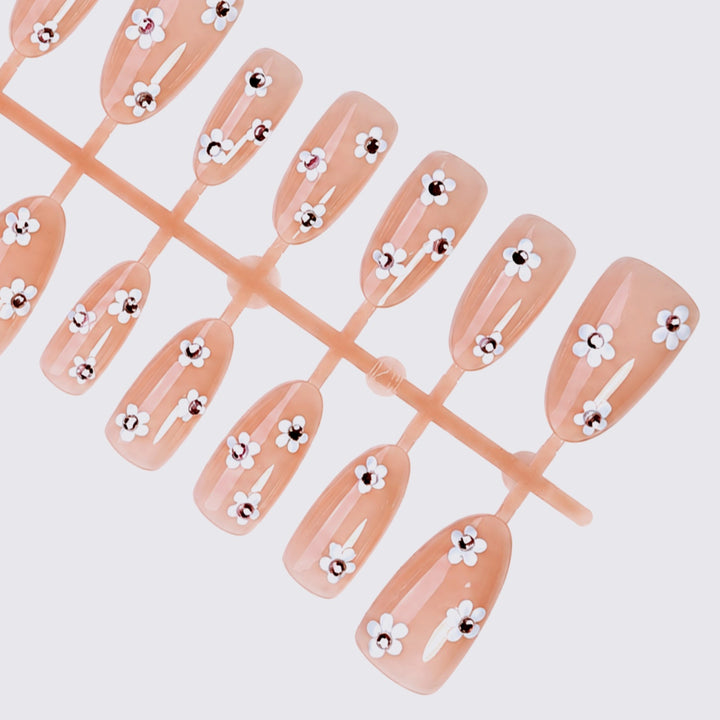 Art nail set with floral 3D details Stornfield