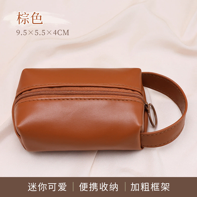 Cosmetic bag with practical double zipper Stornfield