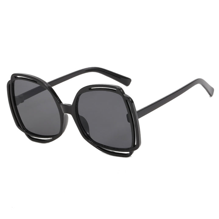 Women's oversized sunglasses in stylish retro design Stornfield
