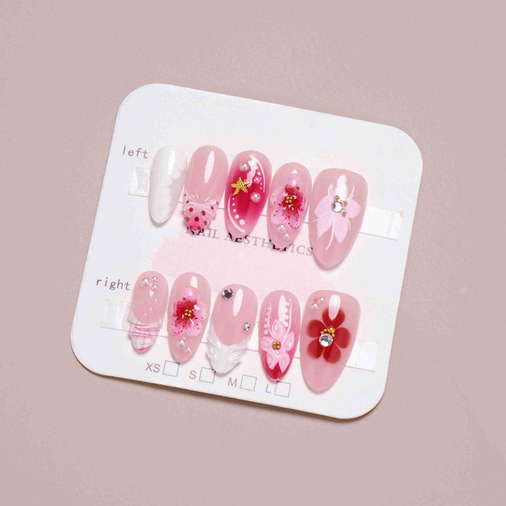Elegant Floral Design Press-On Nail Set Stornfield