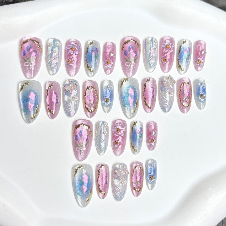 Artistic Floral Nail Art Press-On Set