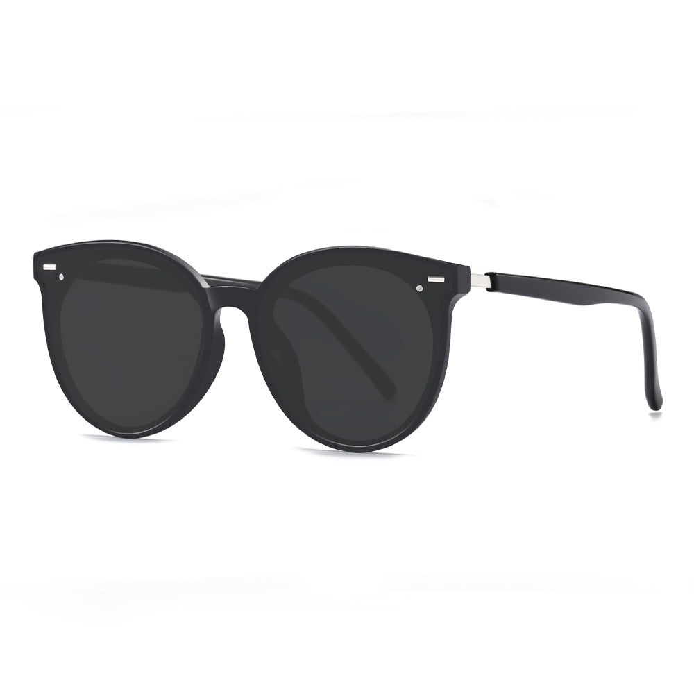Women's stylish square sunglasses with sturdy frame and UV protection Stornfield