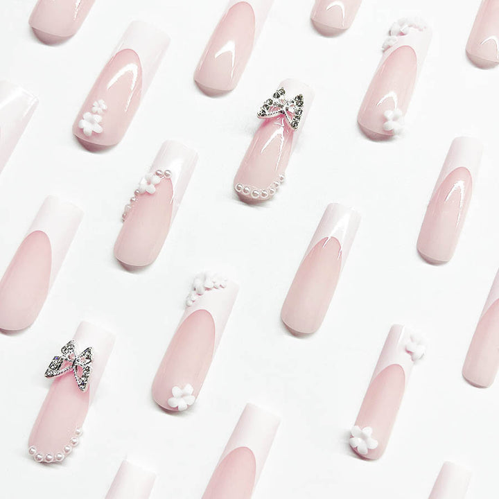 Artificial nails in elegant design Stornfield