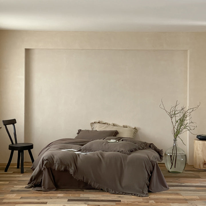 Washed Cotton Gauze Fringed Duvet Cover Set with Skirted Base & Textured Pillow Shams