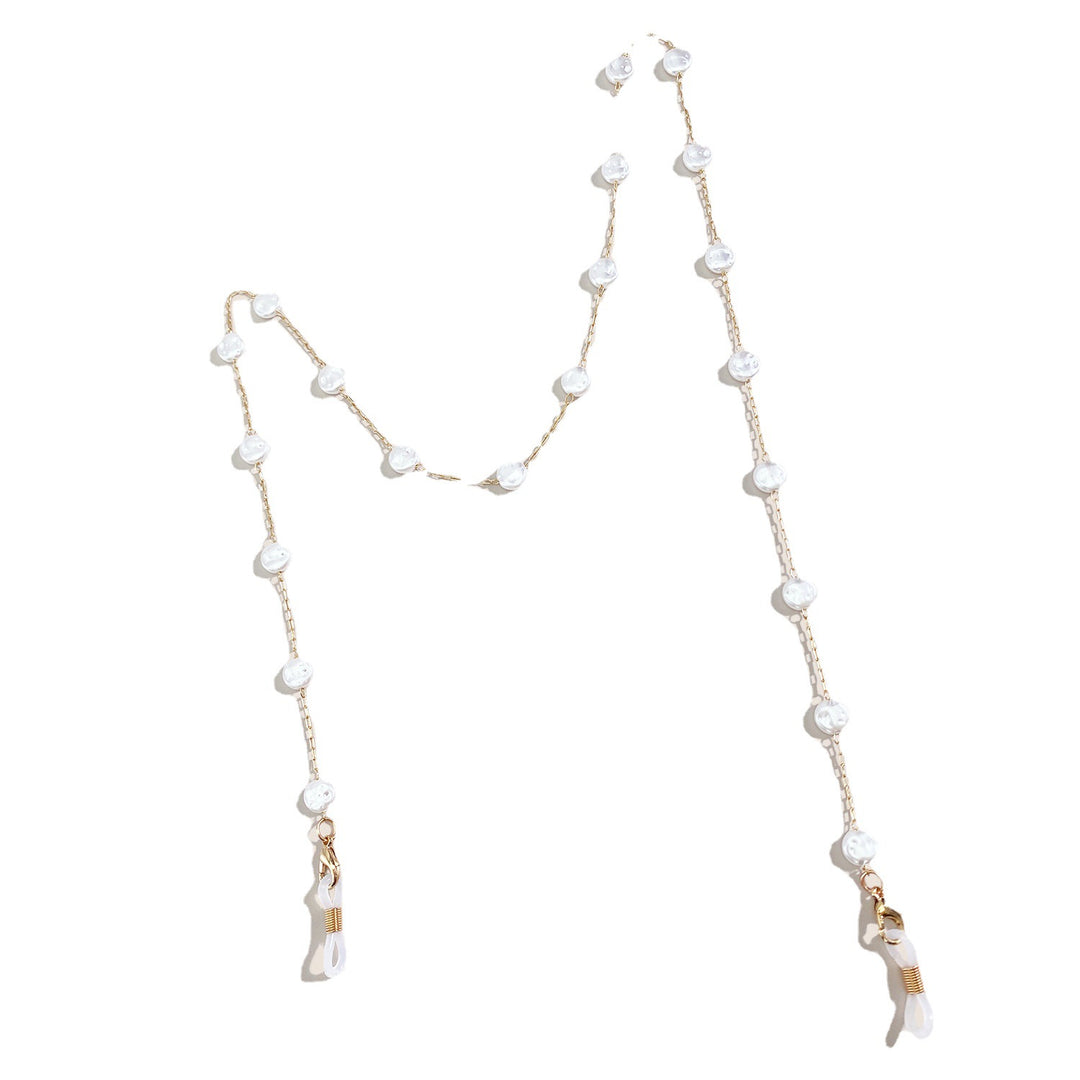 Elegant Pearl-Linked Eyewear Chain Stornfield