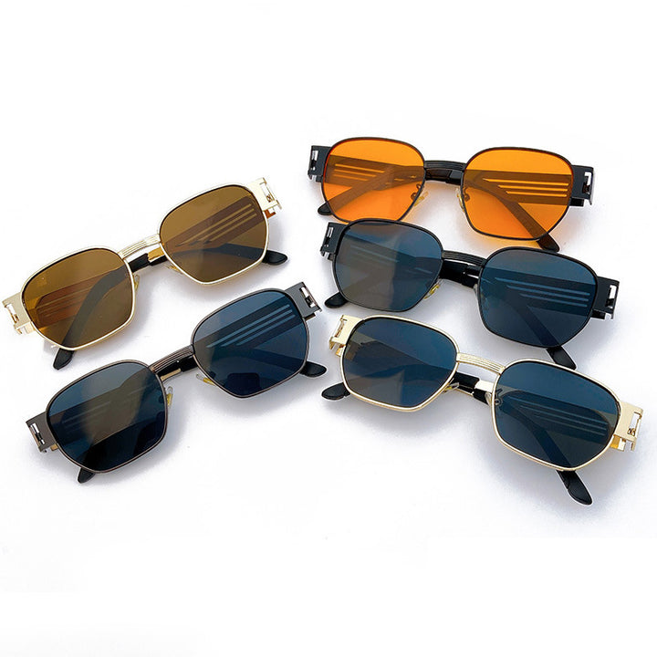 Stylish Oversized Sunglasses in Modern Metal Design Stornfield