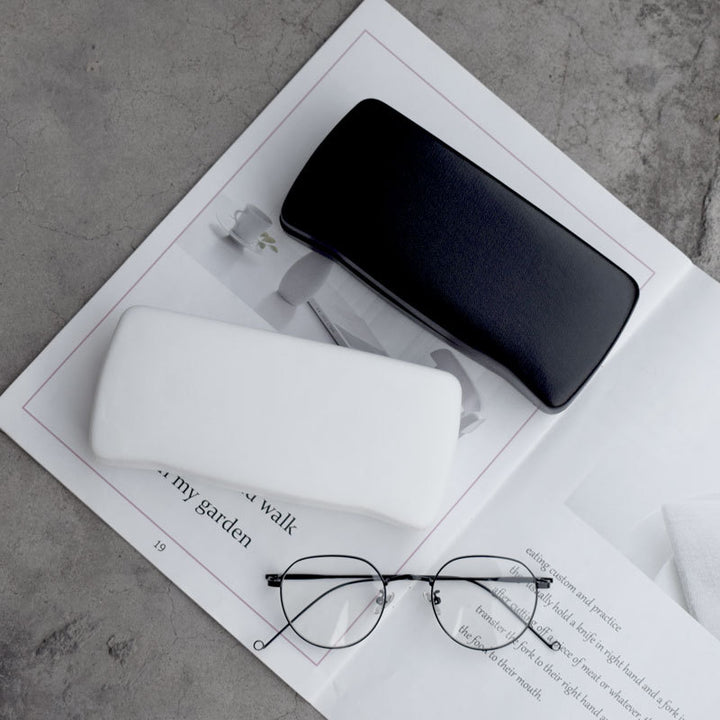 Sleek Leather Eyeglasses Case Stornfield
