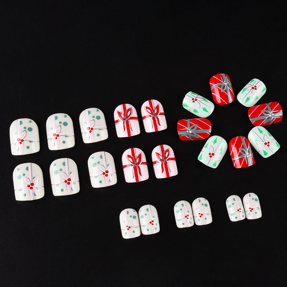 Festive Themed Press-On Nail Art Stornfield