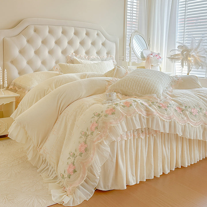 Embroidered Floral Bedding Set