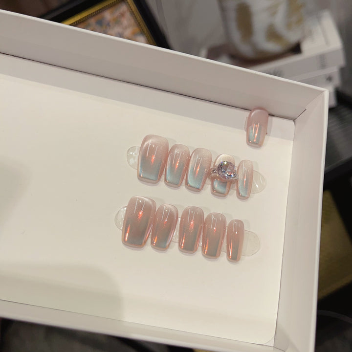 Elegantly Designed Press-On Nail Set Stornfield