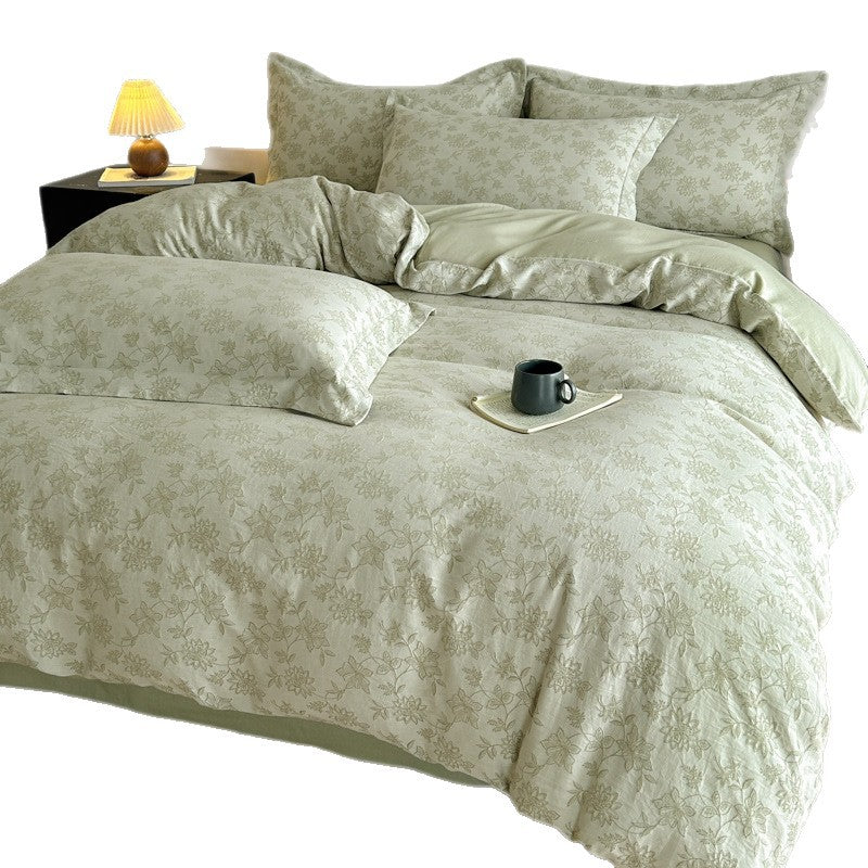 Luxurious bedding set with floral jacquard pattern