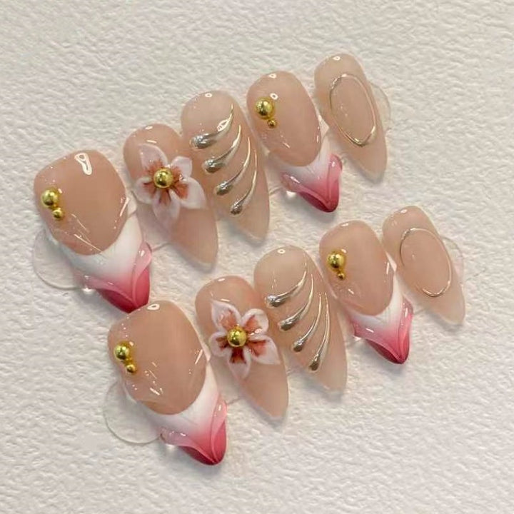 Elegant Floral and Gold Accent Press-On Nail Set Stornfield