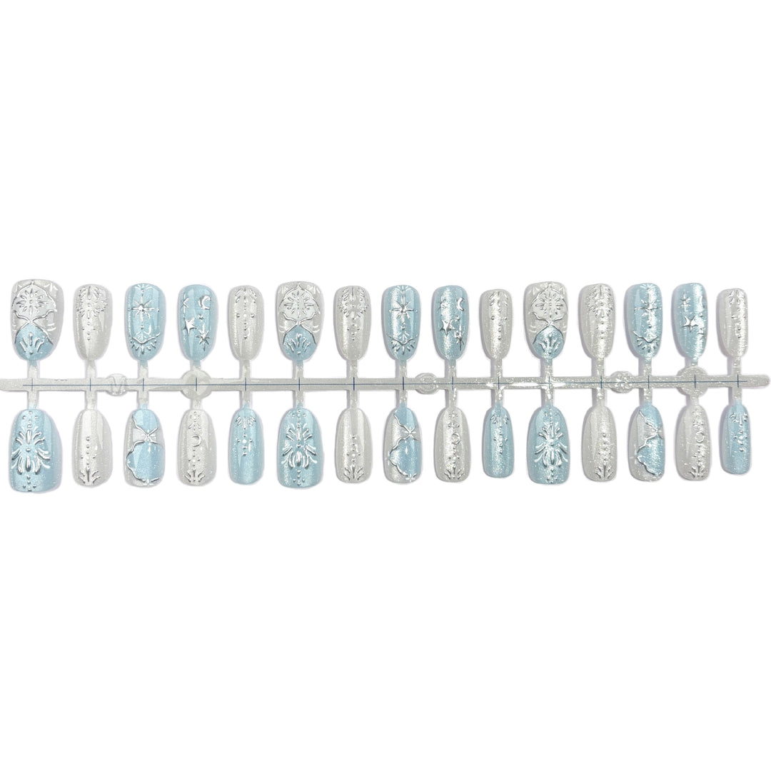 Elegant Floral-Embellished Press-On Nails