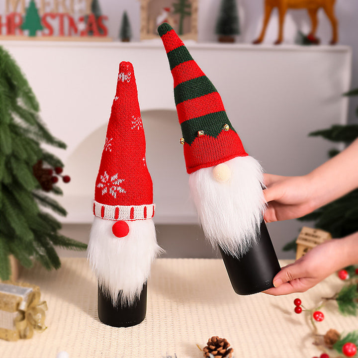 Decorative Santa Claus bottle warmer Stornfield