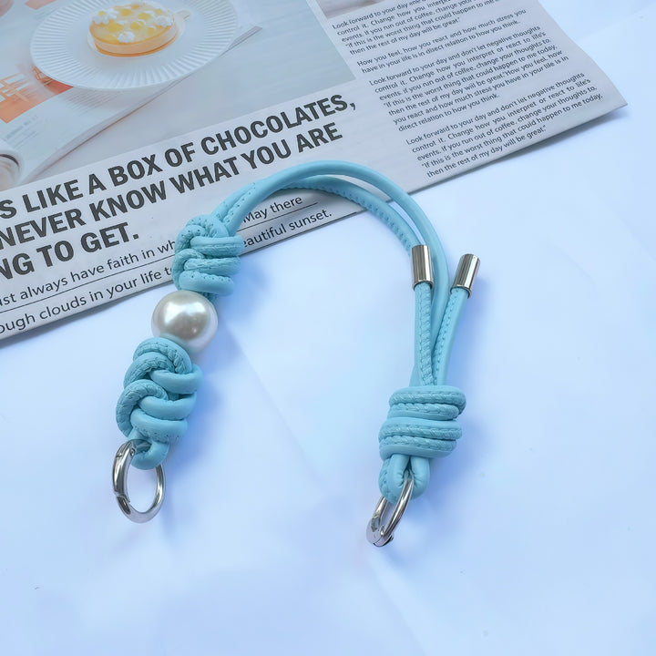 Elegant Knotted Leather Keychain Holder Stornfield