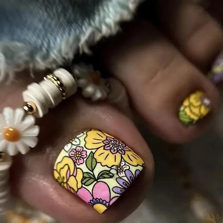 Floral Pedicure Nail Art Stornfield