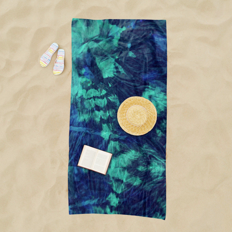 generously cut beach towel with TIE-DYE pattern Stornfield