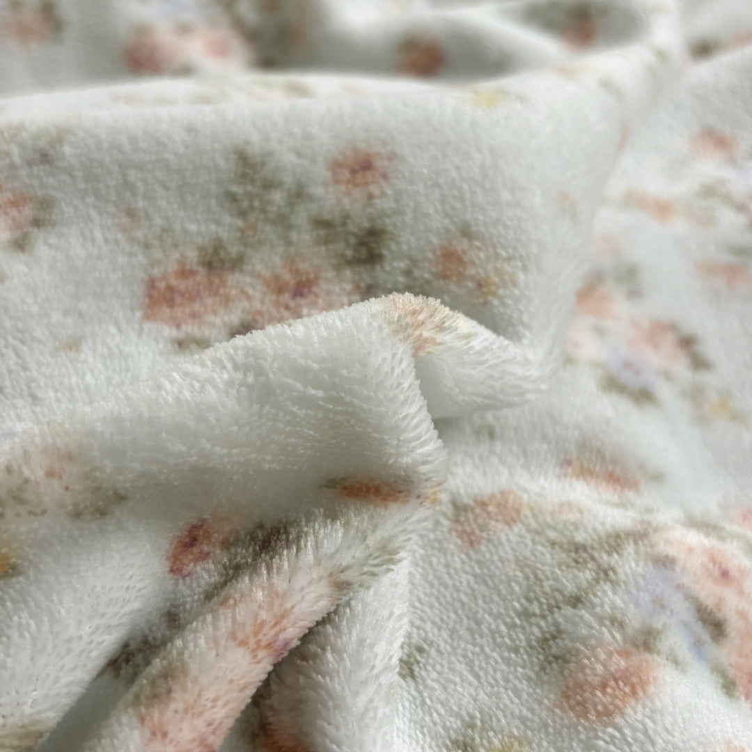 Floral Ruffled Plush Comforter Set