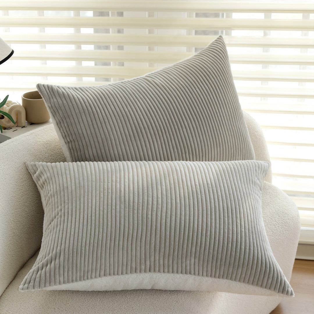 Rectangular corduroy cushion cover with a fine ribbed structure and teddy inner side Stornfield