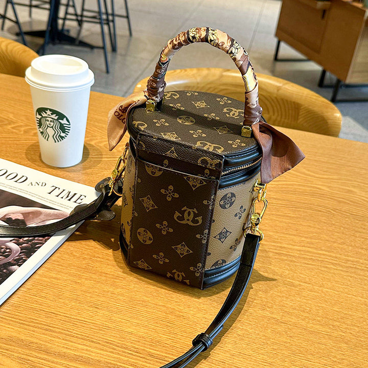 Stylish Round Handheld Bucket Bag