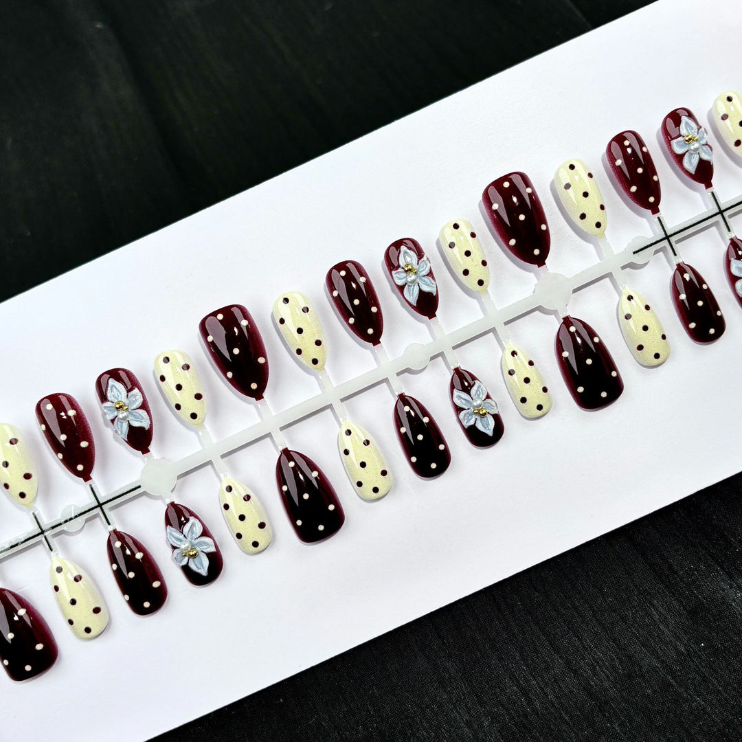 Artistic Press-On Nail Art Collection