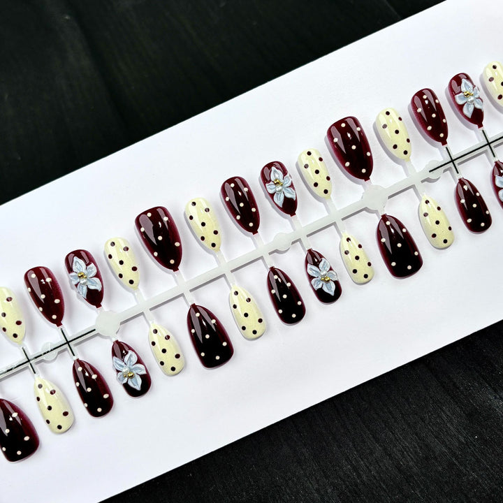 Artistic Press-On Nail Art Collection