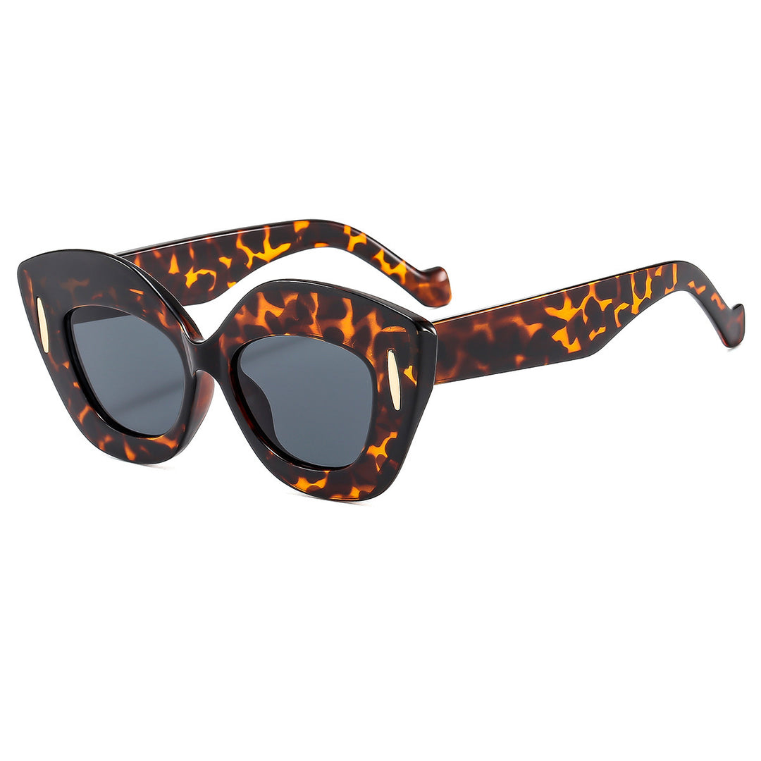 Women's Cat-Eye Sunglasses with Luxurious Design Elements Stornfield