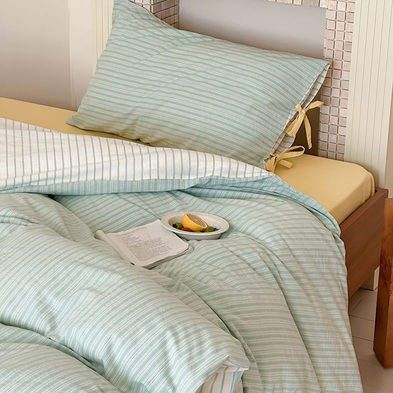Striped Cotton-Linen Duvet Cover Set with Tied Pillowcases