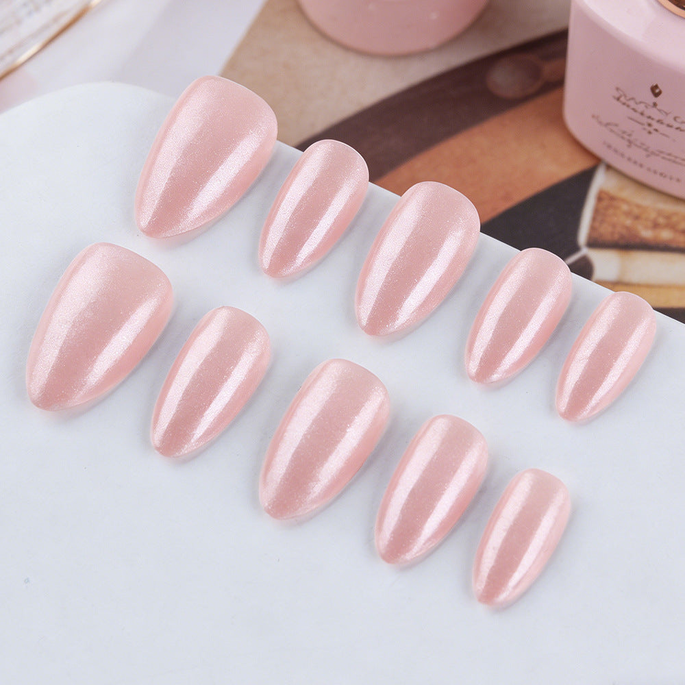 Elegant Almond-Shaped Press-On Nails Stornfield