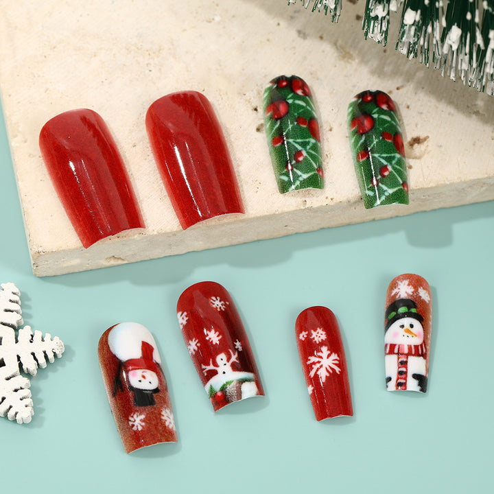 Festive artificial nails with Christmas motifs Stornfield